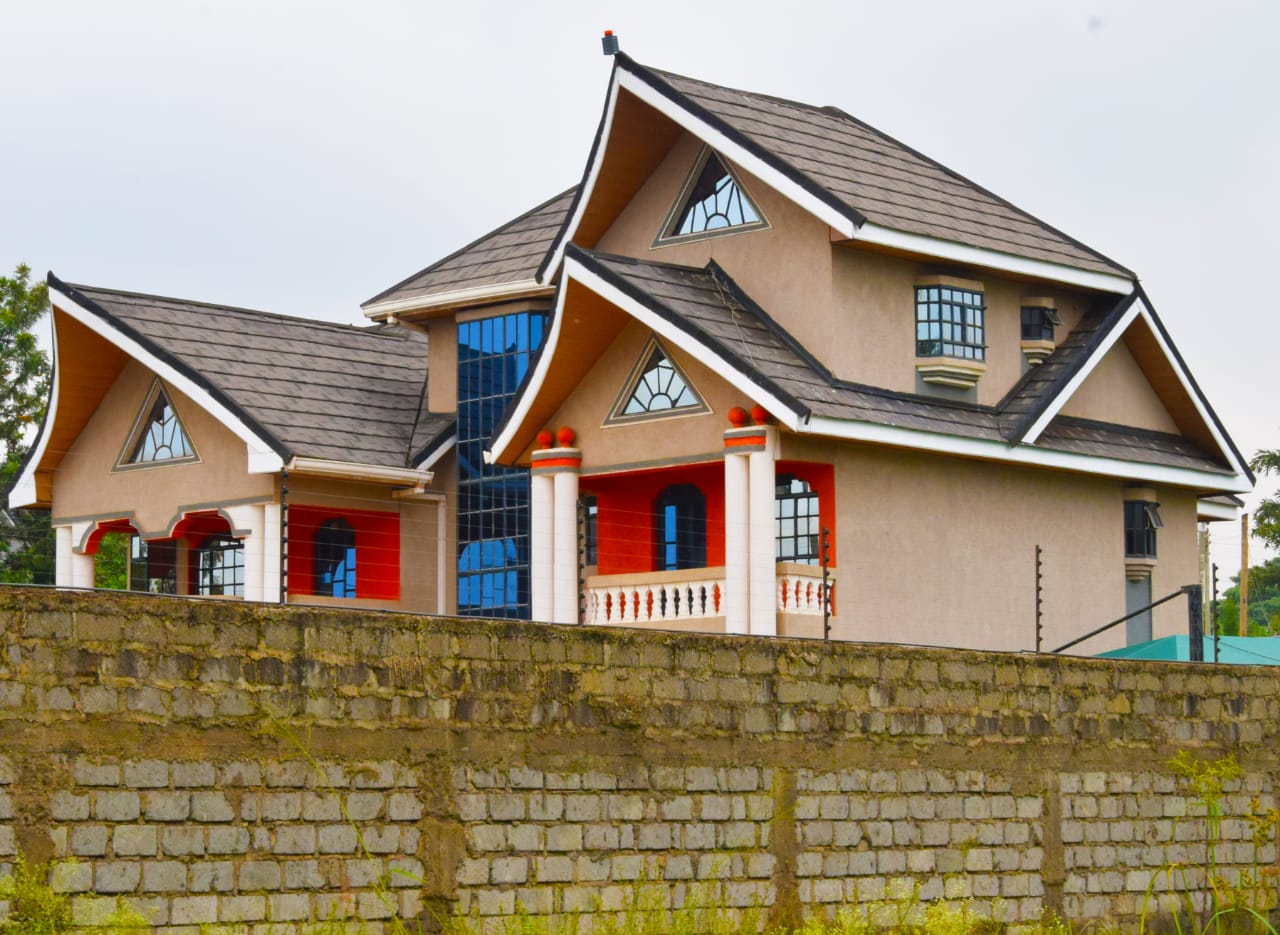 100 BY 100 PLOT(1/4 ACRE)