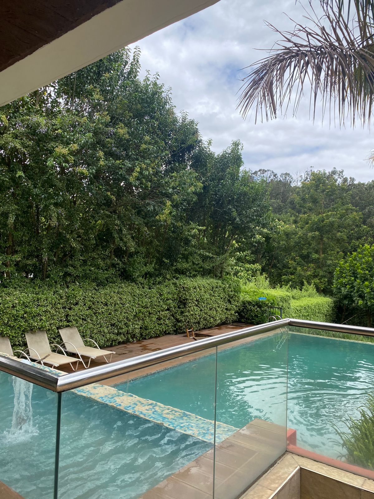  5 BEDROOM LUXURY VILLA