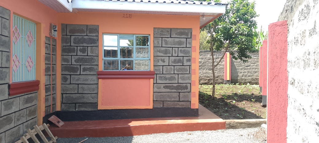 3 BEDROOM HOUSE
